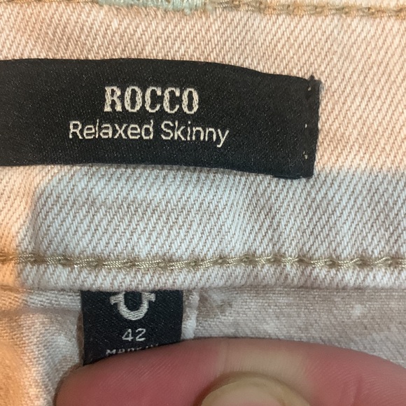 Size 42 true religion jorts. - Picture 3 of 3